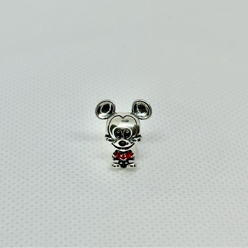 Mickey Mouse Charm - Picture 2 of 3